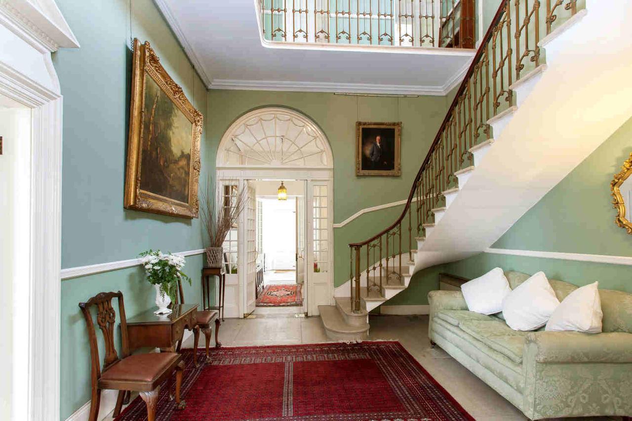לינה וארוחת בוקר אמסוורת' Hollybank House מראה חיצוני תמונה